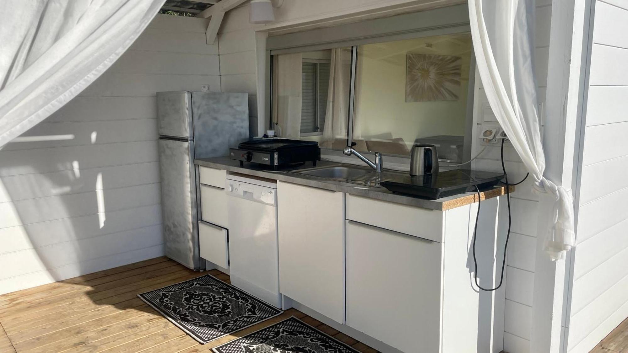 2 Tiny Homes With Private Pool & Beds In Golf Of St-Tropez 르무이 외부 사진